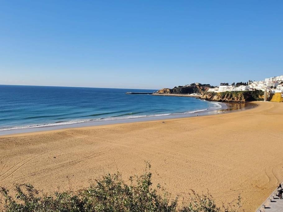 L&J Ocean View Apartment Албуфейра Экстерьер фото